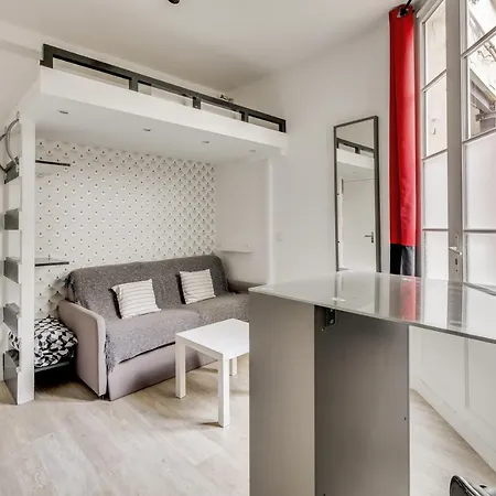 Apartment Le Black And White - Trianon *